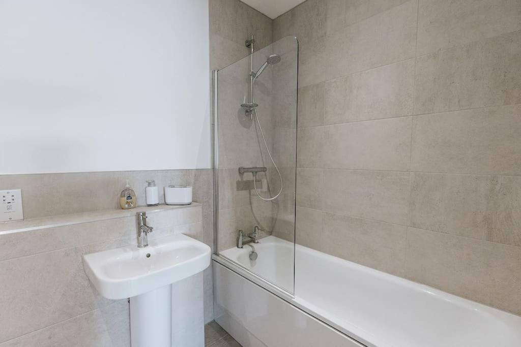 Bobbin Row - Grade 2 Listed Property With A Beautiful Design With Access To Leeds Leeds  Exteriér fotografie