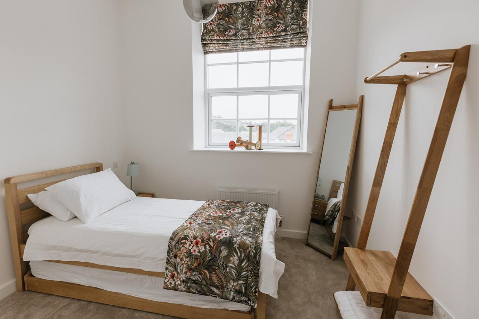 Bobbin Row - Grade 2 Listed Property With A Beautiful Design With Access To Leeds Leeds  Exteriér fotografie